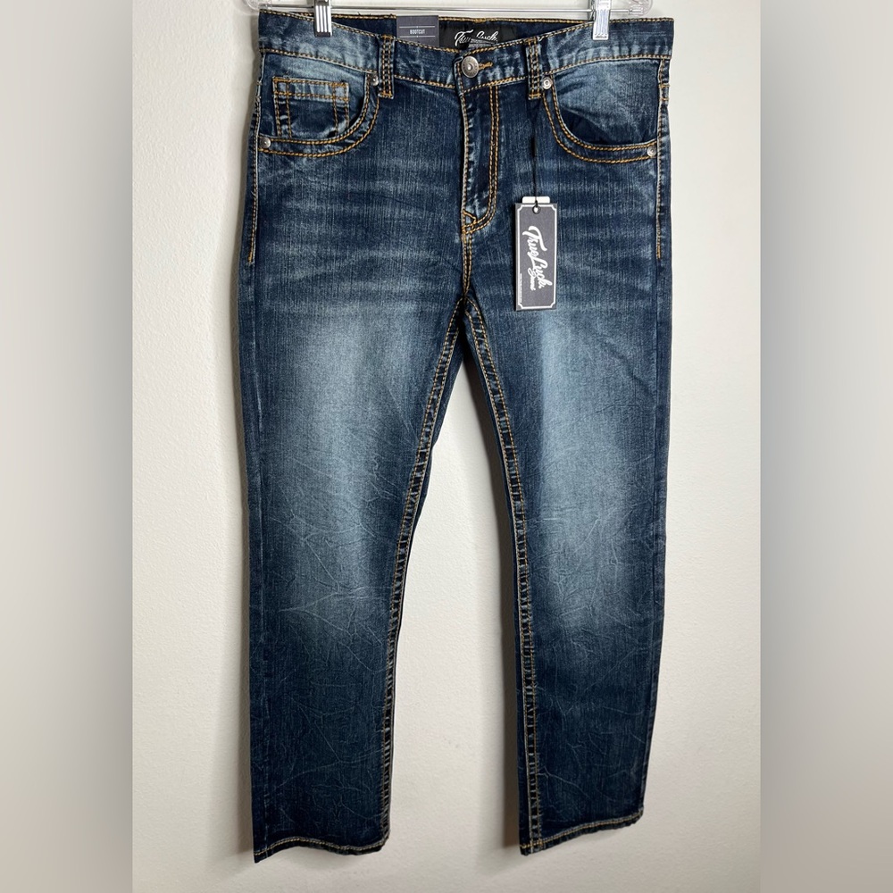 True Luck Men`s Jeans Size 32x32 Straight Dark Wash Embroidered Bootcut